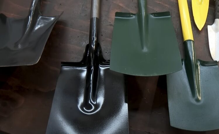 Various Shovels